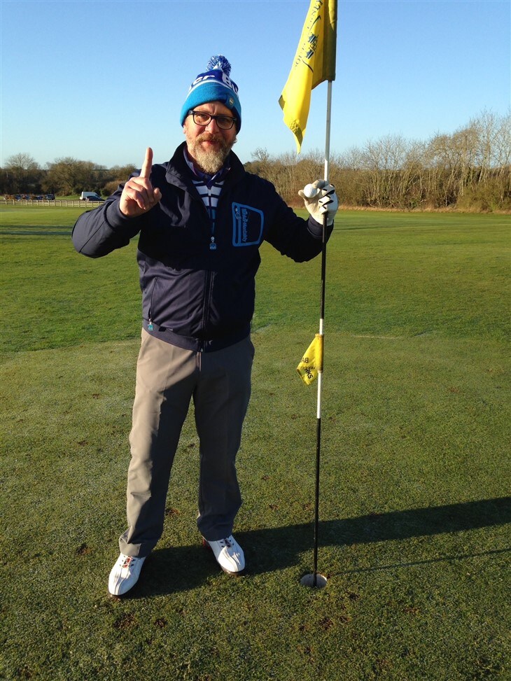 Winter golf hole in one ☝️